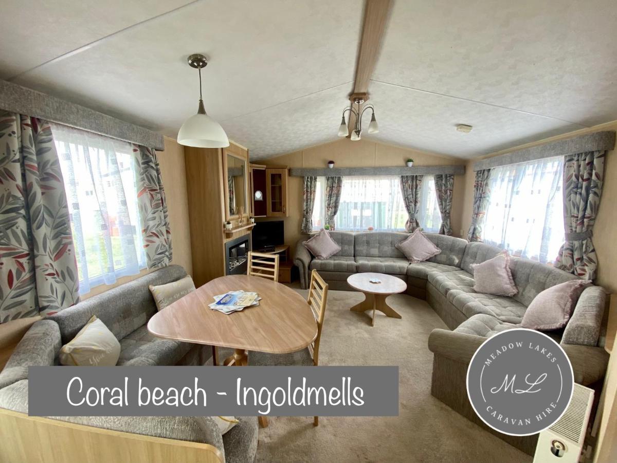 Coral Beach - Row 73 Van 2, Central Heating, Wifi, Bed Linen - Meadow Lakes Caravan & Lodge Hire 英戈尔德梅尔斯 外观 照片